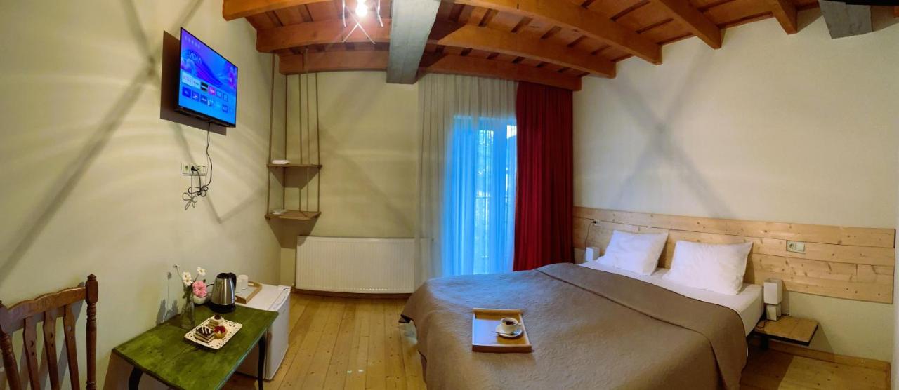 Hotel Ailama Местия Экстерьер фото